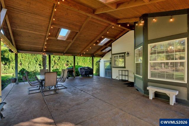 2995 Molalla Rd, Woodburn, OR 97071