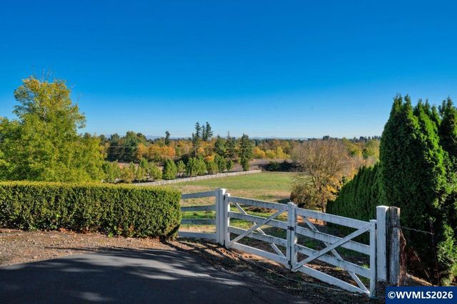 2995 Molalla Rd, Woodburn, OR 97071