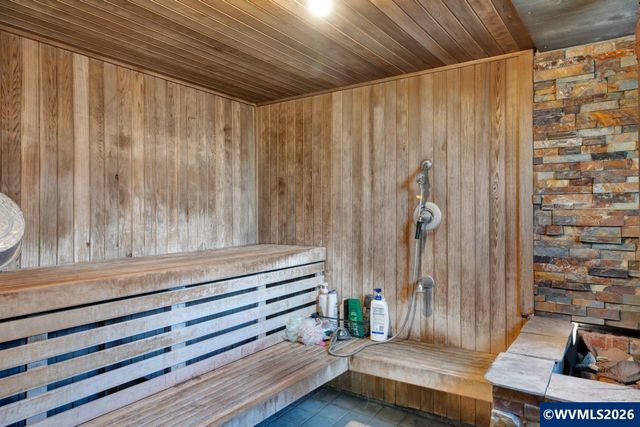 2995 Molalla Rd, Woodburn, OR 97071