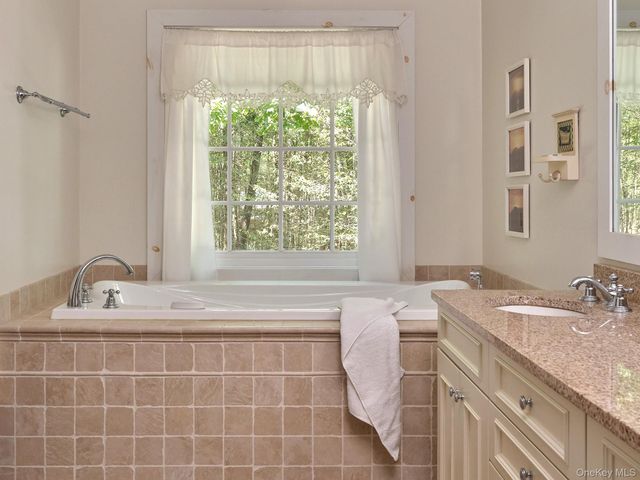 51 Homestead Trail, White Lake, NY 12786