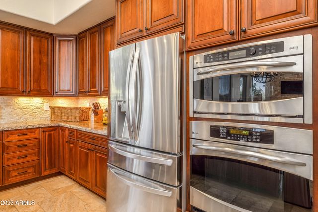 13331 E DEL TIMBRE Drive, Scottsdale, AZ 85259