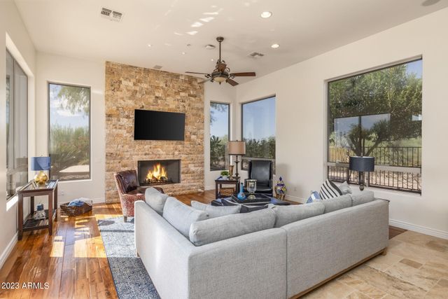 13331 E DEL TIMBRE Drive, Scottsdale, AZ 85259