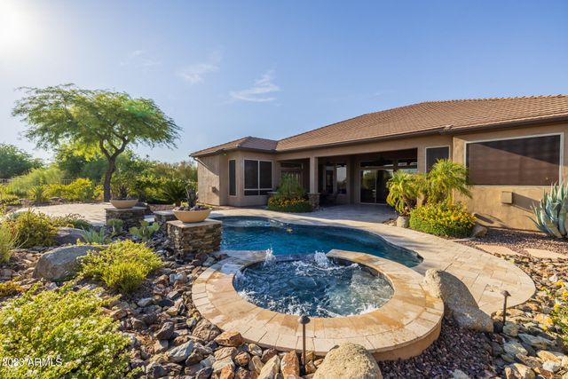 13331 E DEL TIMBRE Drive, Scottsdale, AZ 85259