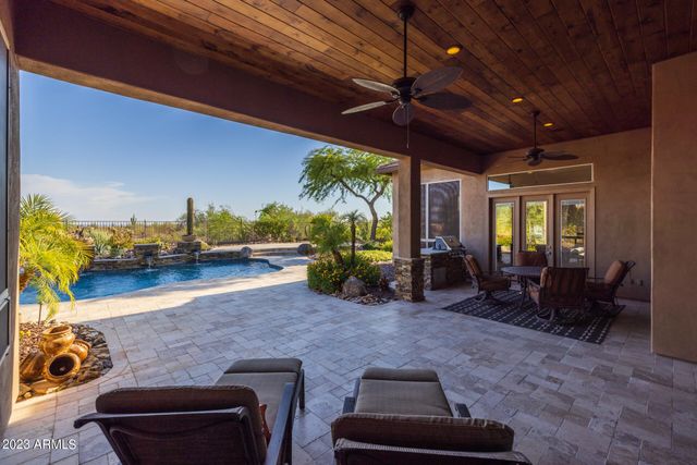 13331 E DEL TIMBRE Drive, Scottsdale, AZ 85259