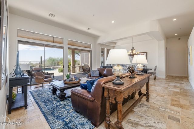 13331 E DEL TIMBRE Drive, Scottsdale, AZ 85259