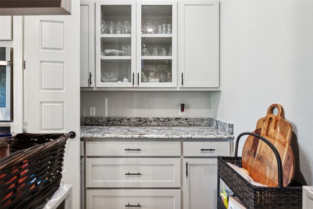 6025 Bella Terra Lane, Godley, TX 76044