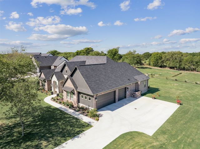 6025 Bella Terra Lane, Godley, TX 76044