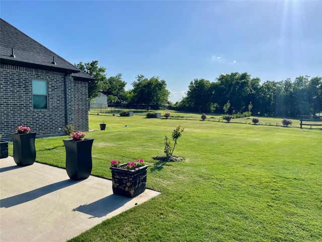 6025 Bella Terra Lane, Godley, TX 76044