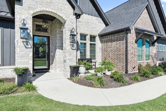 6025 Bella Terra Lane, Godley, TX 76044