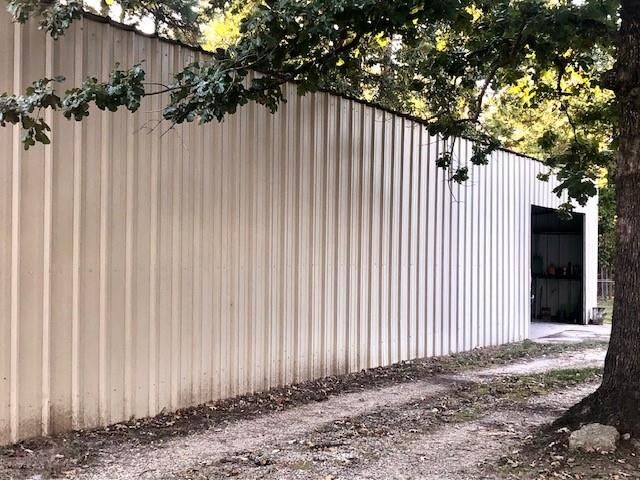 36 Kalyn Road, Huntsville, TX 77340