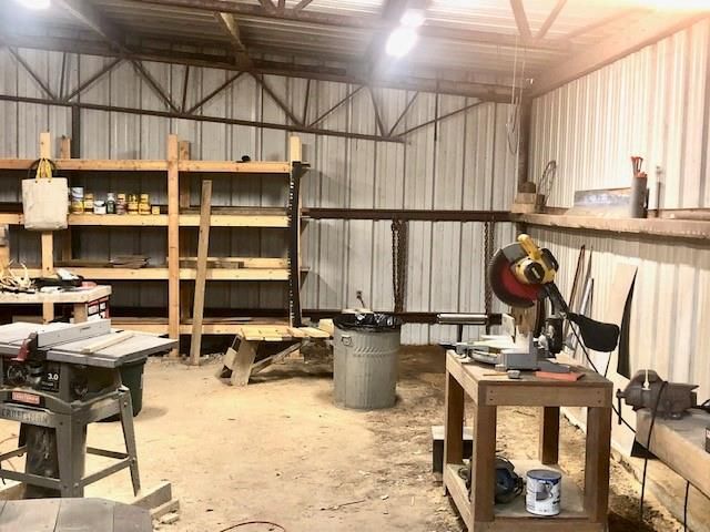 36 Kalyn Road, Huntsville, TX 77340