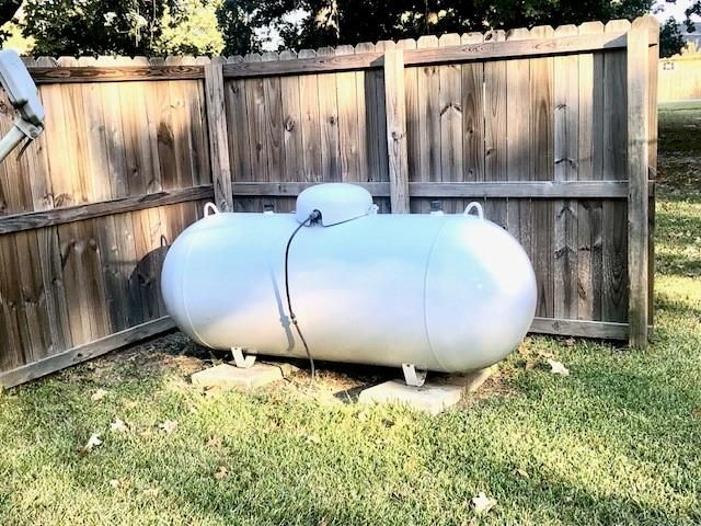 36 Kalyn Road, Huntsville, TX 77340