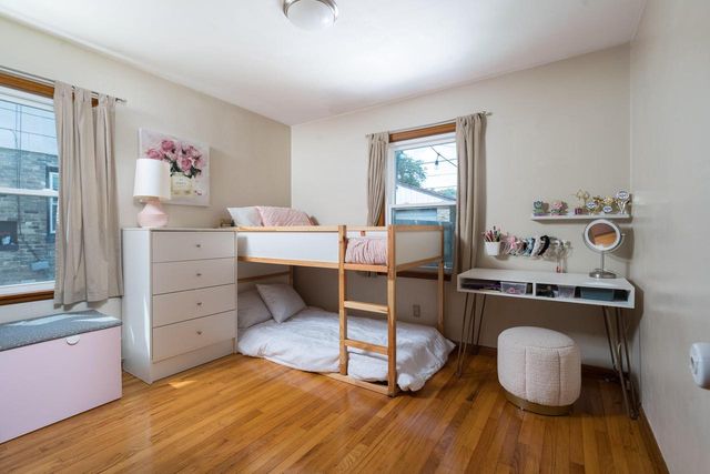 2902 E Allerton AVENUE, Saint Francis, WI 53235