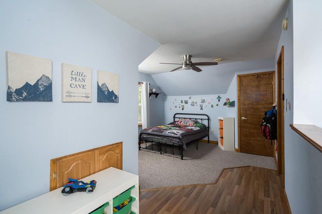 2902 E Allerton AVENUE, Saint Francis, WI 53235