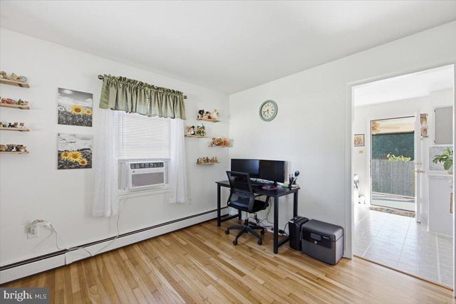 21647 CAMPER CIR, Tilghman, MD 21671