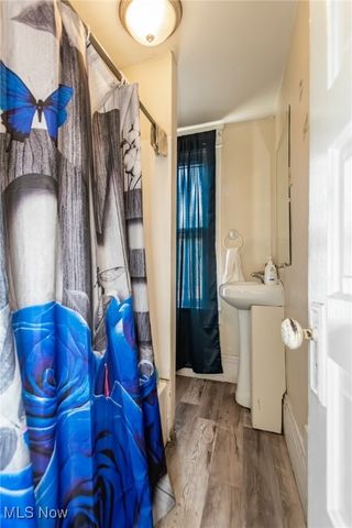 834 Kenyon Street, Akron, OH 44311