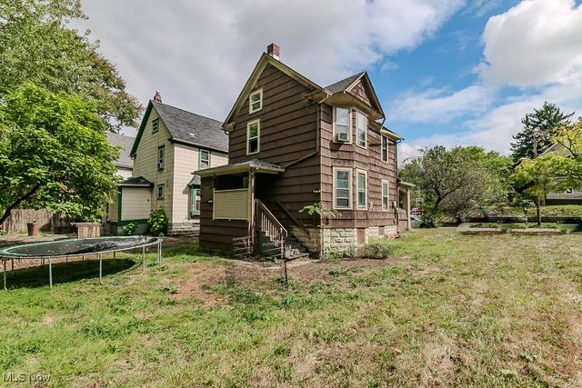 834 Kenyon Street, Akron, OH 44311