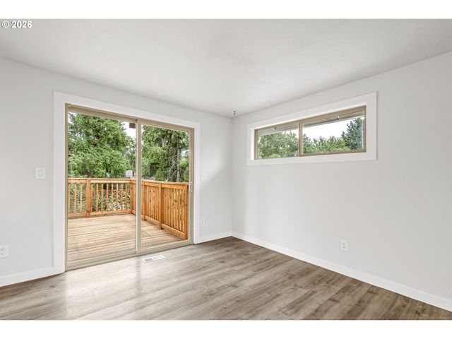 1185 NETZEL St, Oregon City, OR 97045
