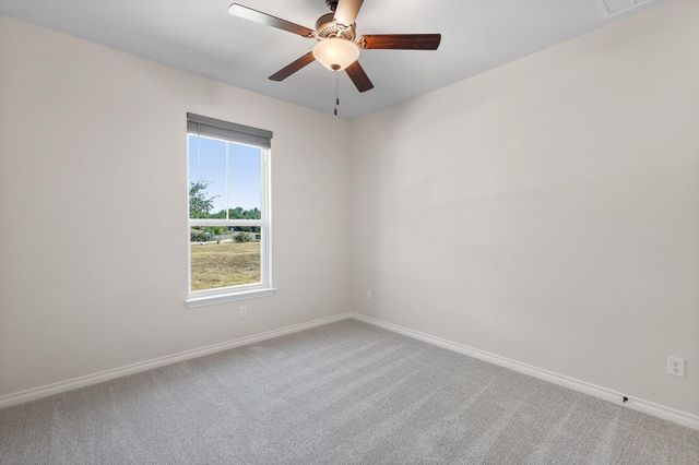 185 Valley Sierra LN, Driftwood, TX 78619