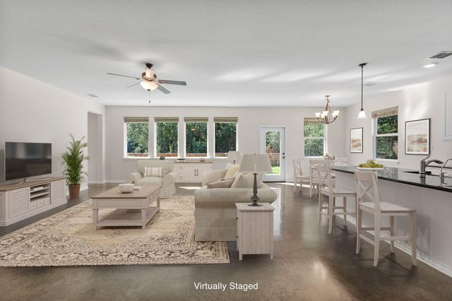185 Valley Sierra LN, Driftwood, TX 78619