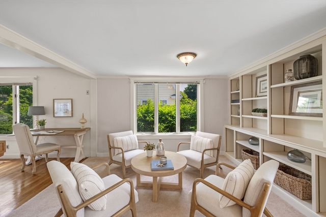 10 Charlotte Road, Marblehead, MA 01945