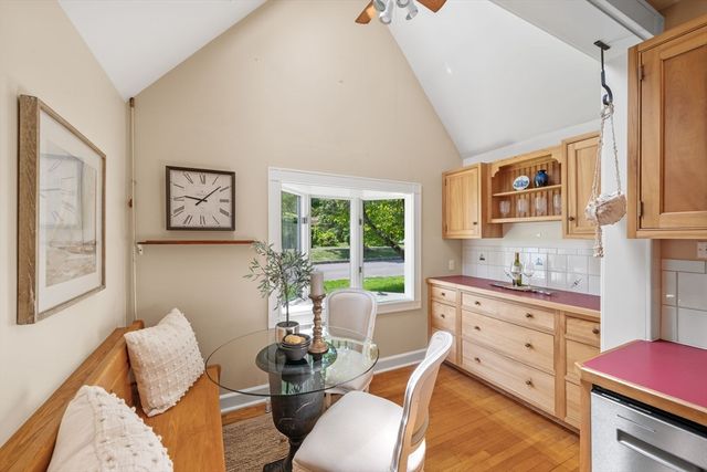 10 Charlotte Road, Marblehead, MA 01945