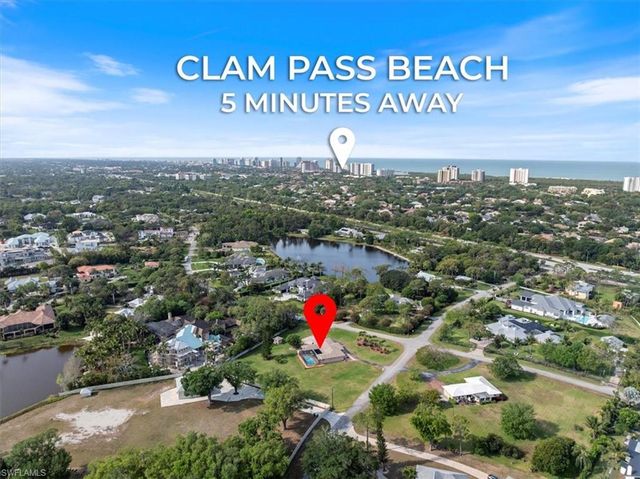 50 Cajeput DR, Naples, FL 34108