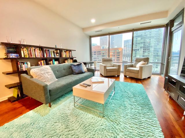 240 E Illinois Street 1706, Chicago, IL 60611