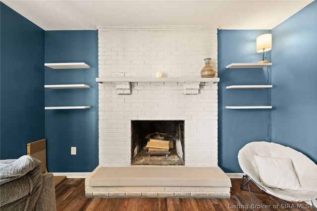 4025 Summer Place, New Albany, IN 47150