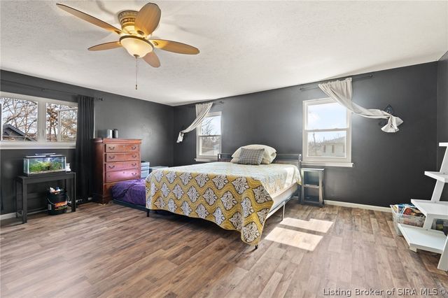 4025 Summer Place, New Albany, IN 47150