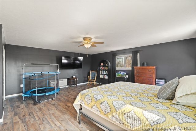 4025 Summer Place, New Albany, IN 47150