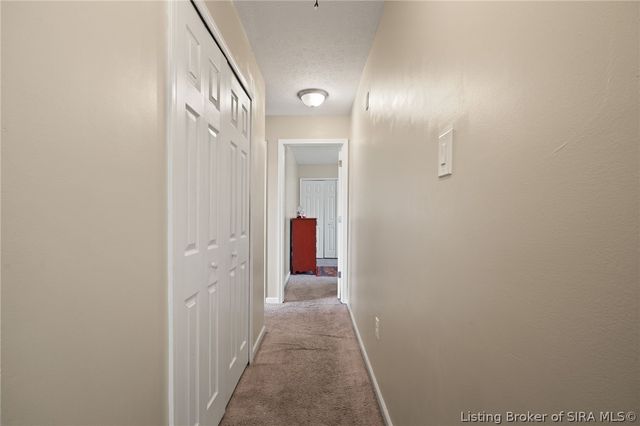 4025 Summer Place, New Albany, IN 47150