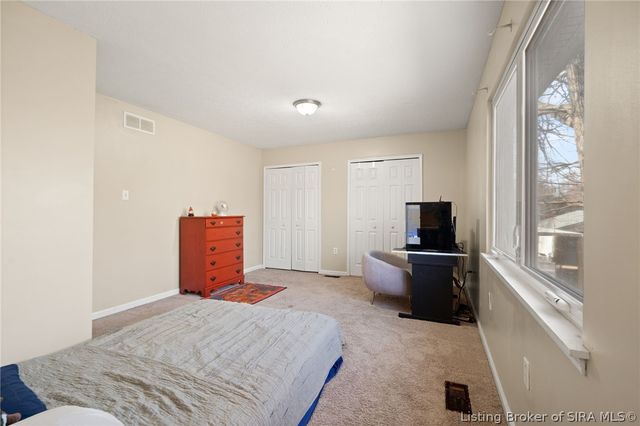 4025 Summer Place, New Albany, IN 47150