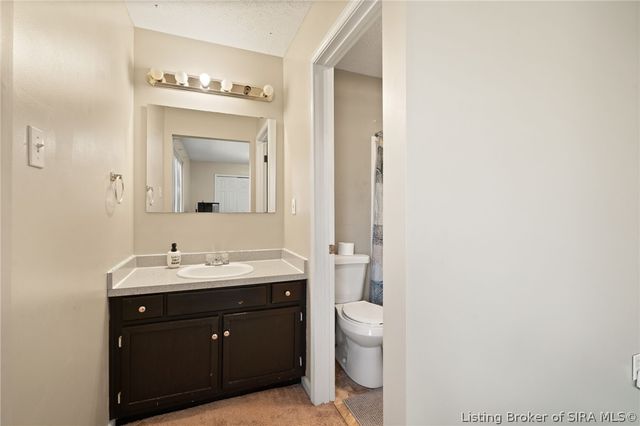 4025 Summer Place, New Albany, IN 47150