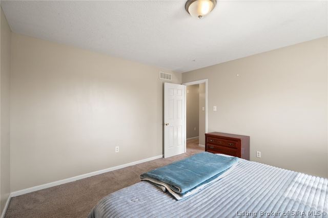 4025 Summer Place, New Albany, IN 47150