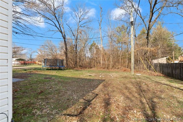 4025 Summer Place, New Albany, IN 47150