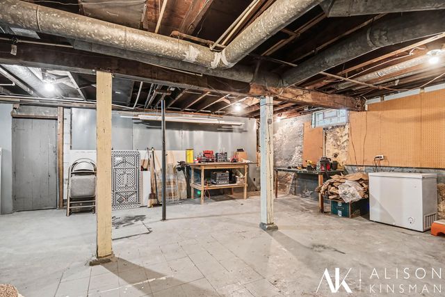 2419 Winfield Avenue Sw, City Of Wyoming, MI 49519