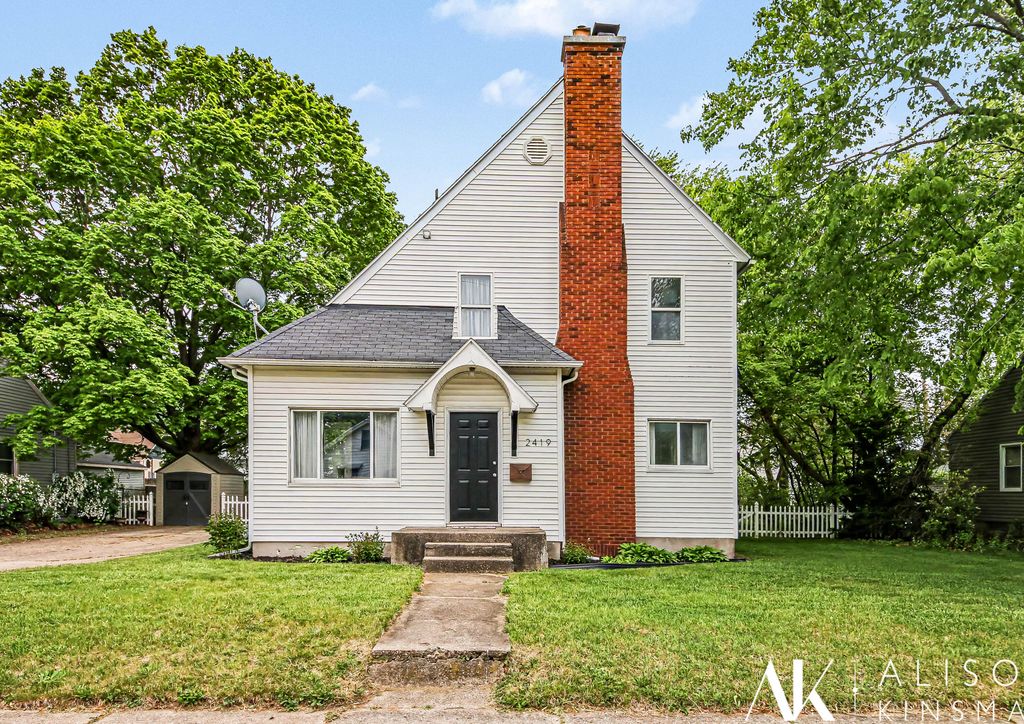 2419 Winfield Avenue Sw, City Of Wyoming, MI 49519