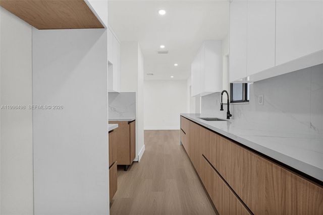 2980 NW 210th Ter, Miami Gardens, FL 33056