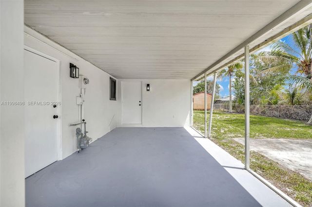 2980 NW 210th Ter, Miami Gardens, FL 33056