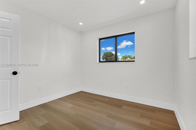 2980 NW 210th Ter, Miami Gardens, FL 33056