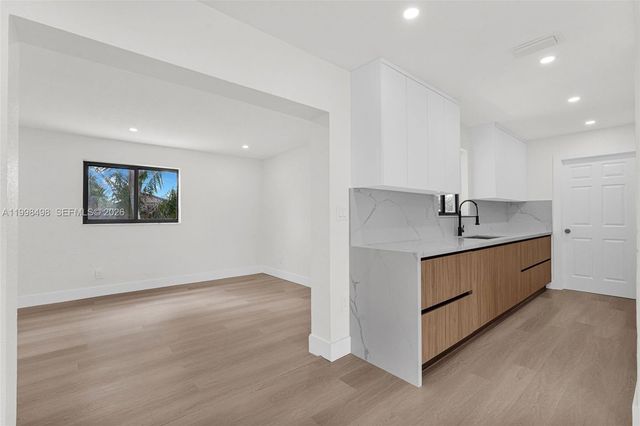 2980 NW 210th Ter, Miami Gardens, FL 33056