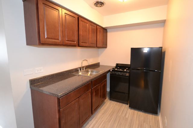1040 W HOLLYWOOD Avenue 506, Chicago, IL 60660
