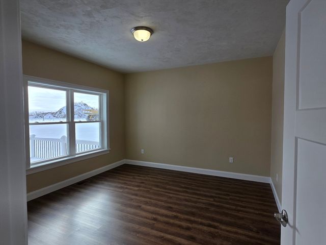 20 Fidelity Drive 10, Rutland, MA 01543
