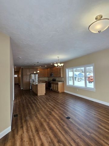 20 Fidelity Drive 10, Rutland, MA 01543
