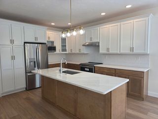 20 Fidelity Drive 10, Rutland, MA 01543