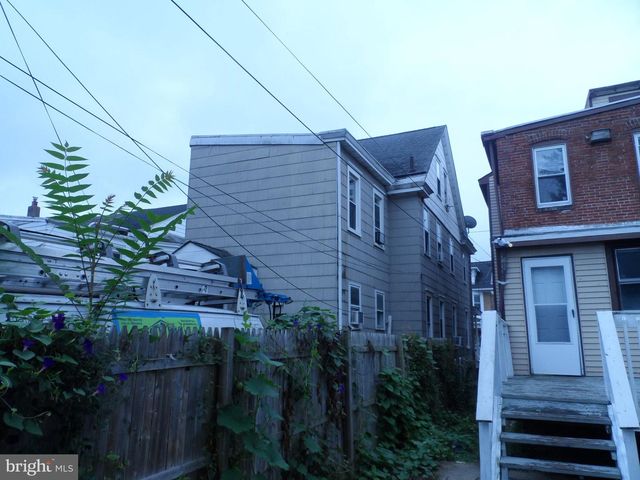 818 QUINTON AVE, Trenton, NJ 08629