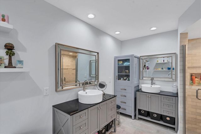 25 FAIRWAY ROAD, Rotonda West, FL 33947