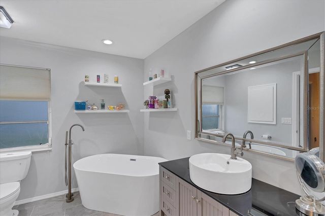 25 FAIRWAY ROAD, Rotonda West, FL 33947
