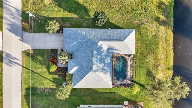 25 FAIRWAY ROAD, Rotonda West, FL 33947